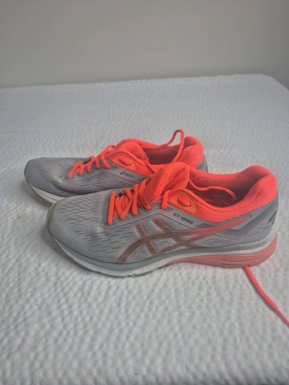 ASIC Men  Running Shoe  GT-1000 7 Grey/Flash Coral Sz 8